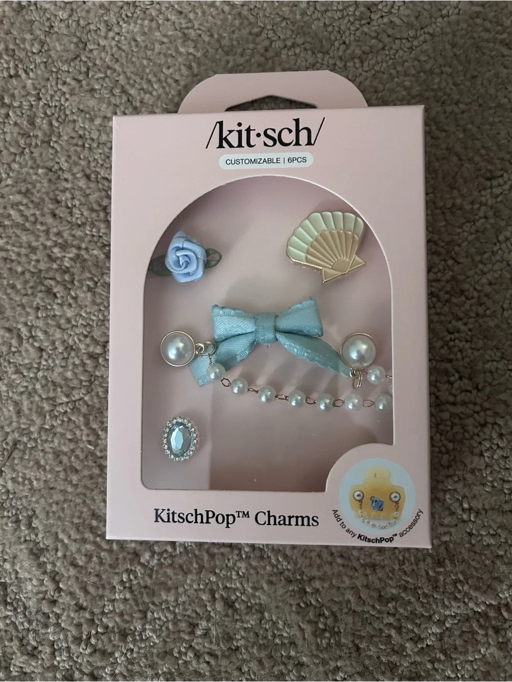 Kitsch sweet pale